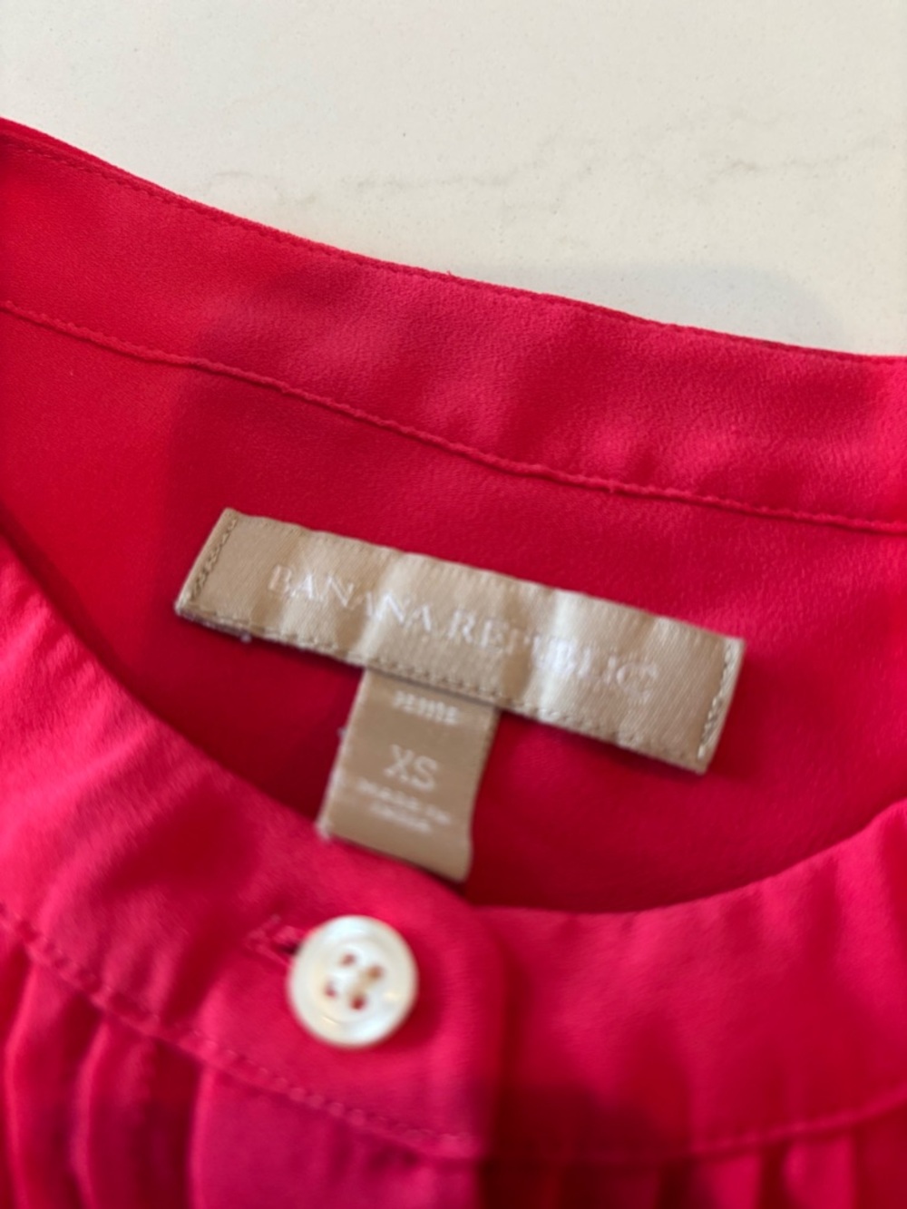Banana Republic Red Pintuck Blouse - Picture 4 of 7